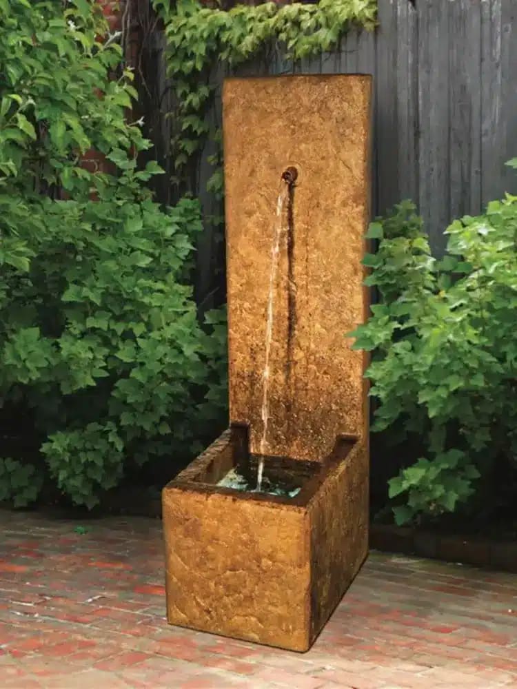 Rock Face Single Spout Fountain
