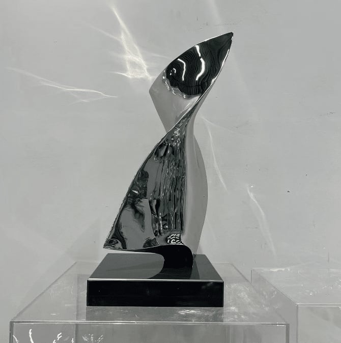 Stainless Steel Infinity Curve Sculpture
