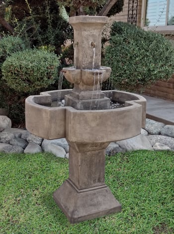 Piazza Fountain