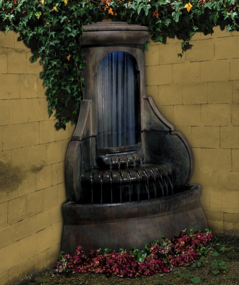 Falling Diamonds Fountain