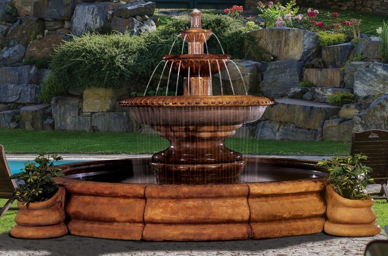 Grande Palazzo Fluted Fountain