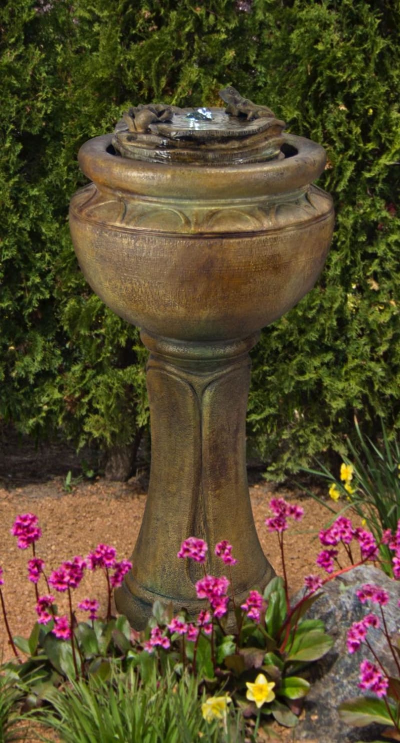 New Tall Frogs Patio Bubbler Fountain