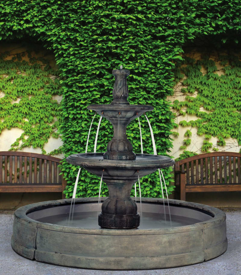 Small Contemporary Two-Tier in Valencia Fountain