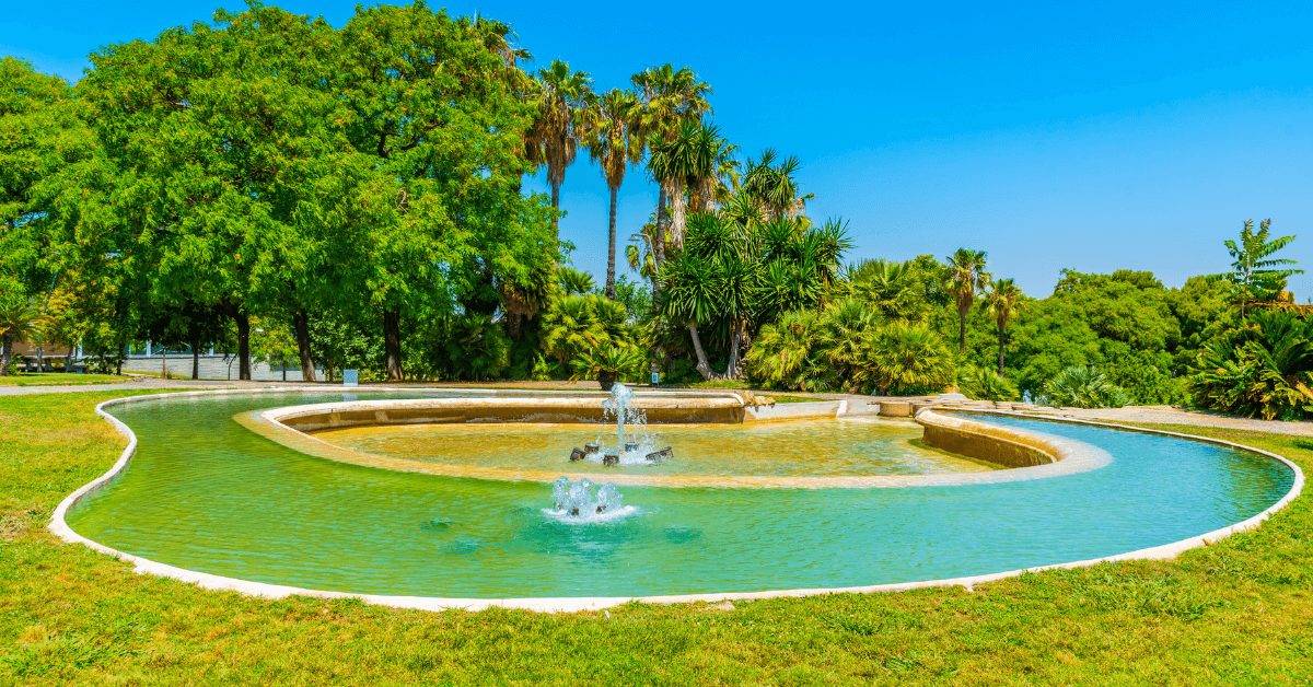 268.1.Luxury-fountain