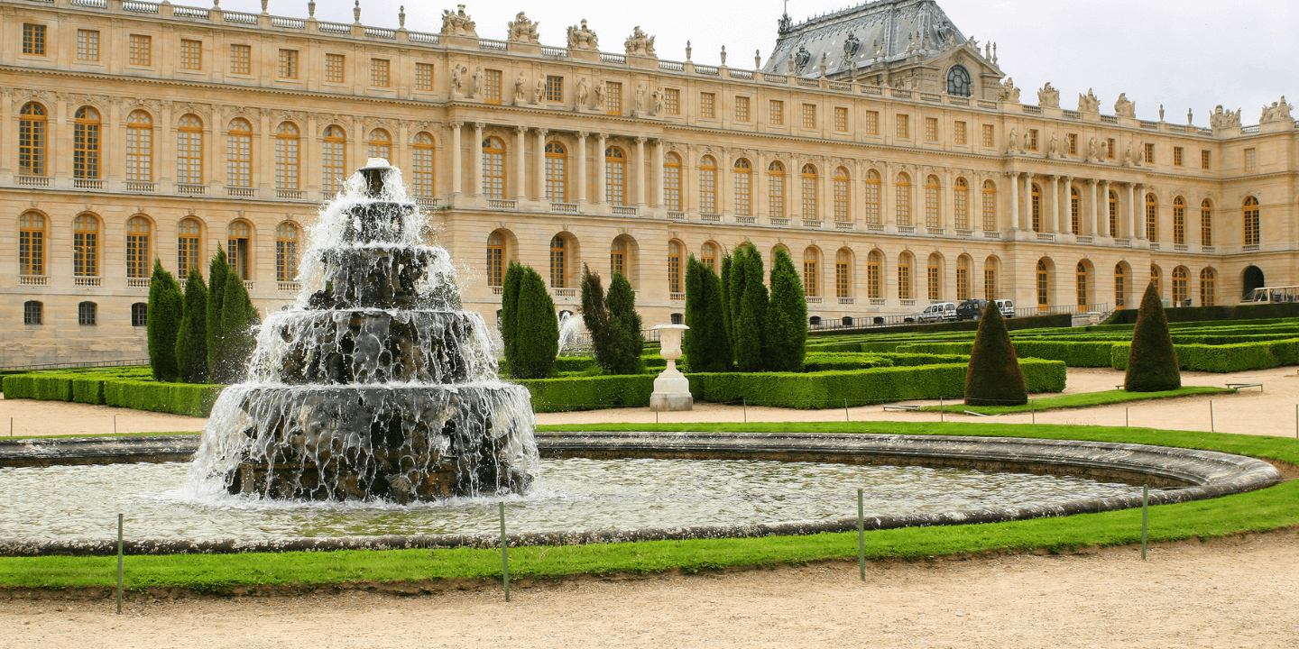 121.1.Versailles-Fountain