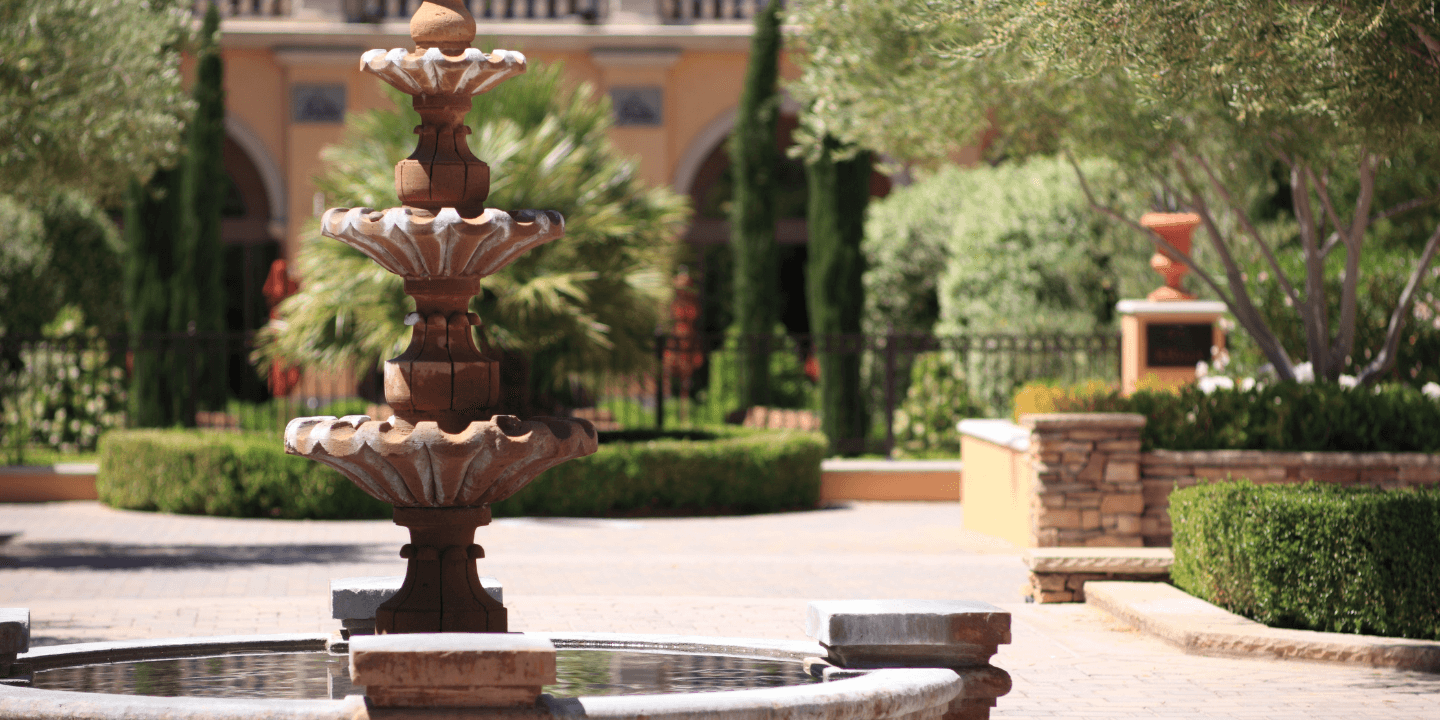 142.1.Mediterranean-Villa-Fountain
