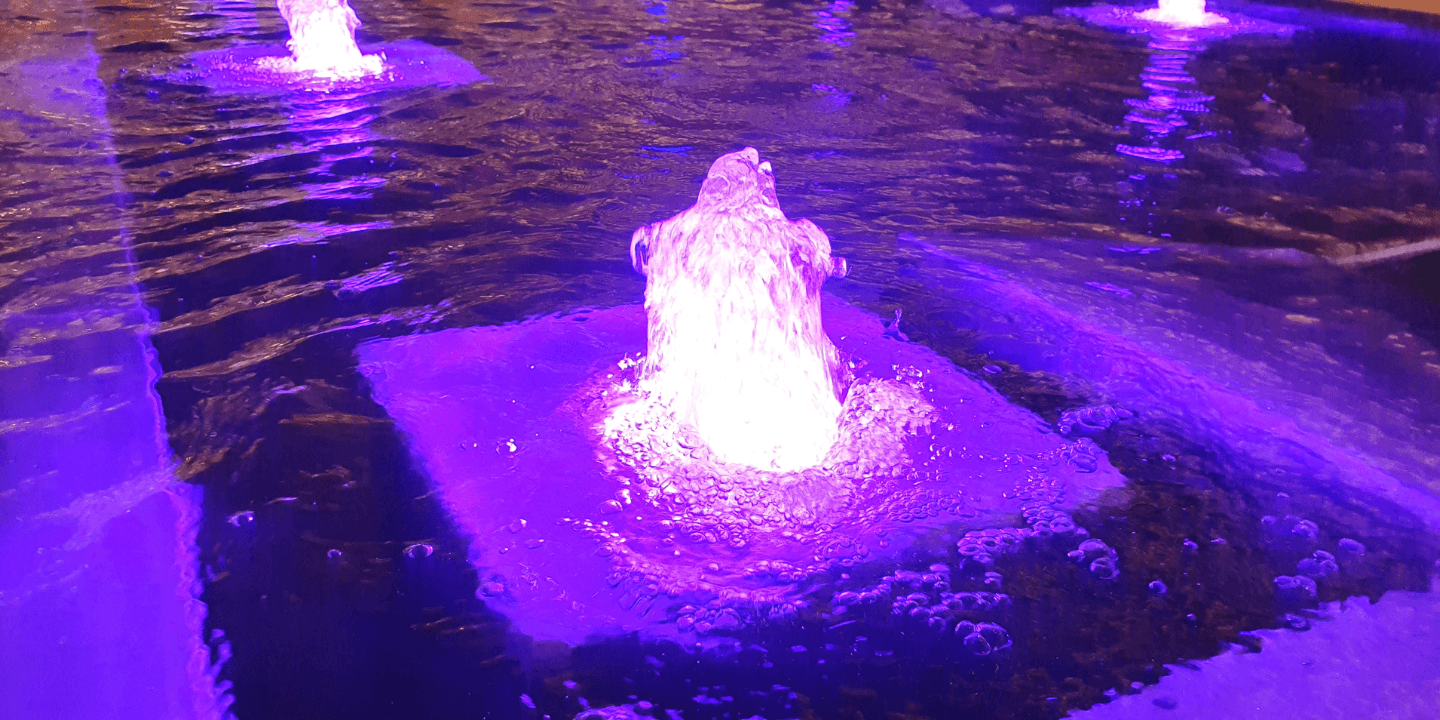 169.1.LED-Fountain