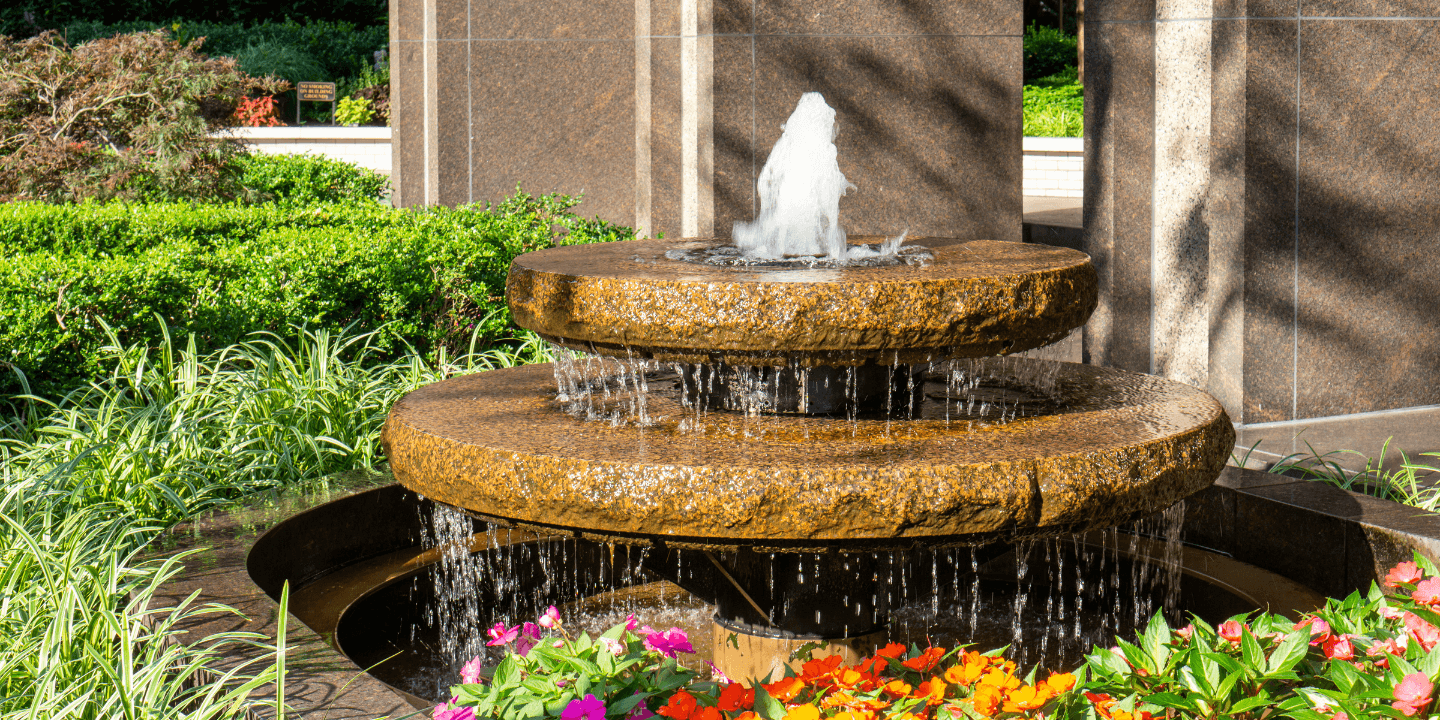 88.1.Front-yard-fountain
