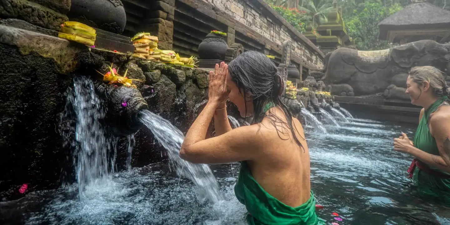 29.1.Bali sacred fountain
