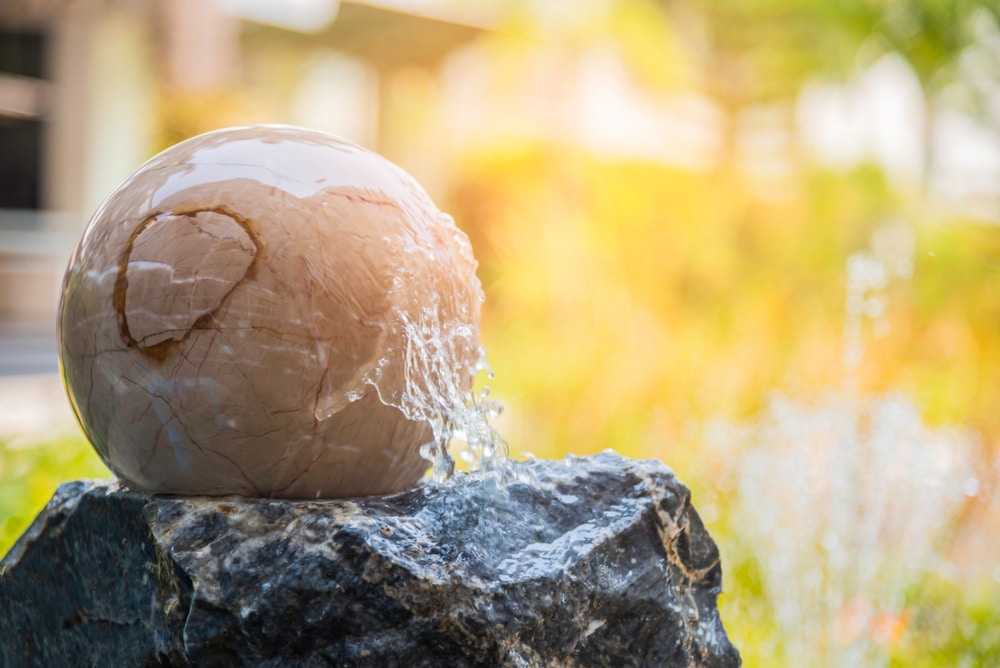 rolling sphere fountains