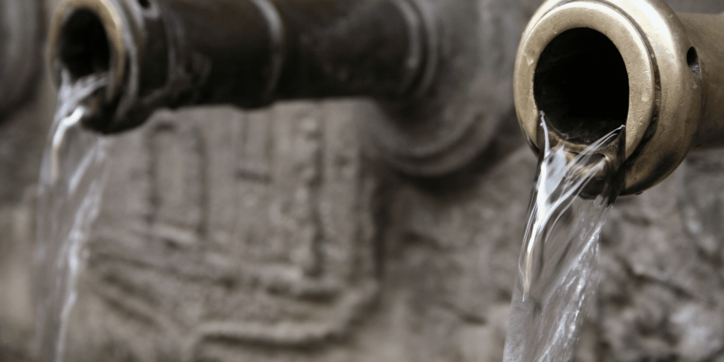73 1 Metal-fountains