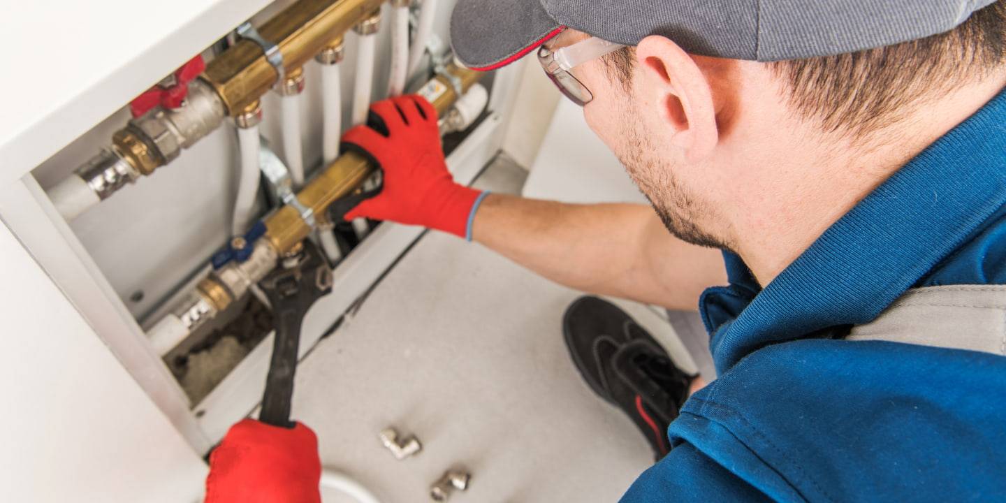 15.1 handyman fixing pump