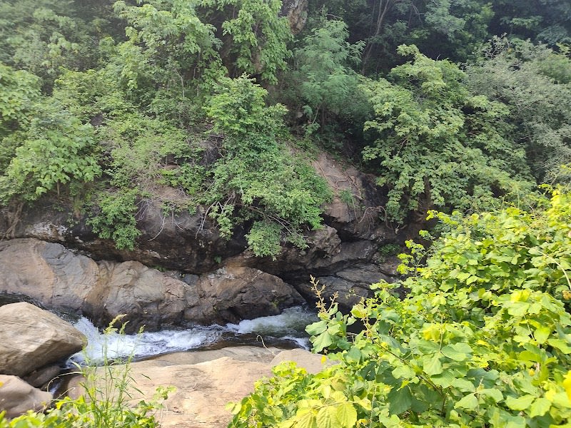 Seetharkund Waterfalls