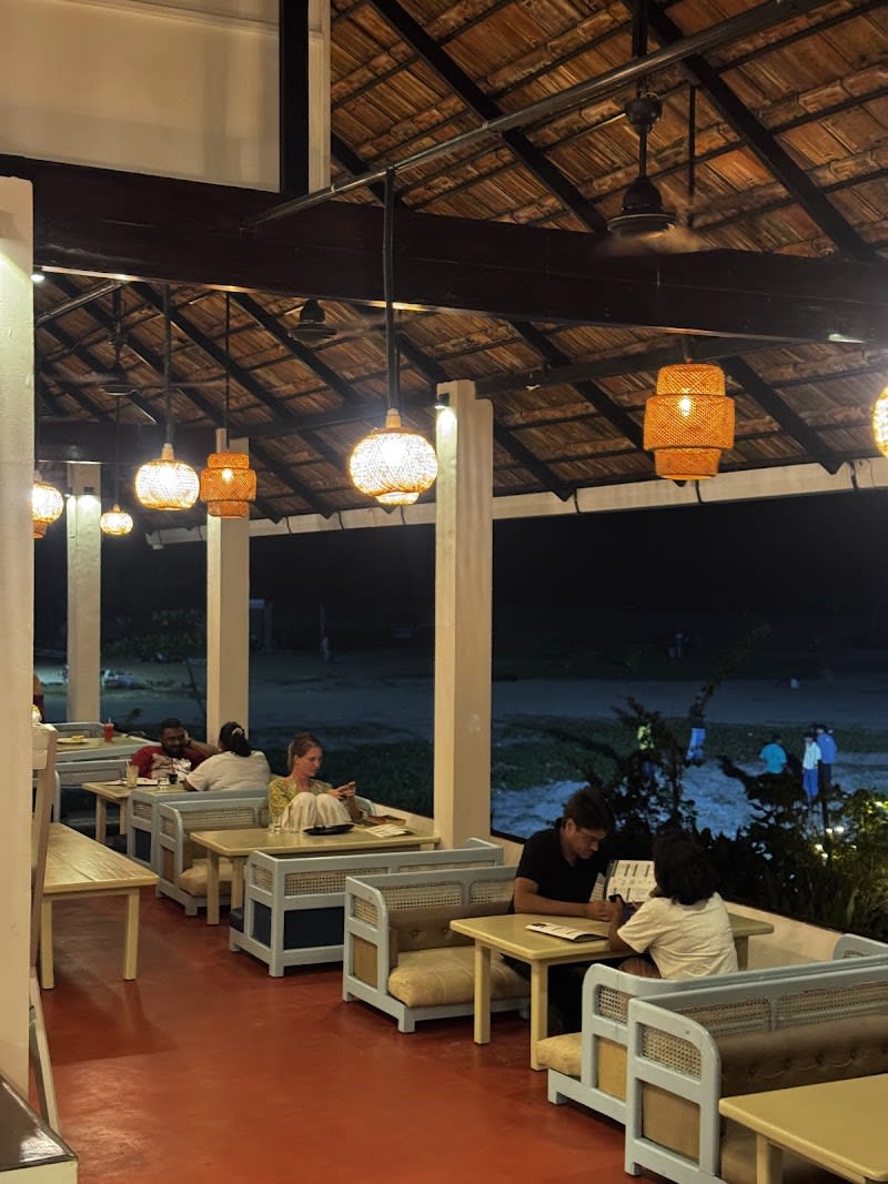 Cafe Catamaran