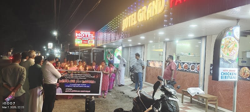 Hotel Grand family restaurant