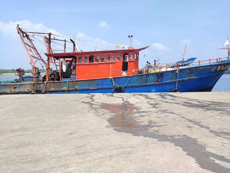 Sakthikulangara Fishing Harbour (SAKTHIKULANGARA WHARF)