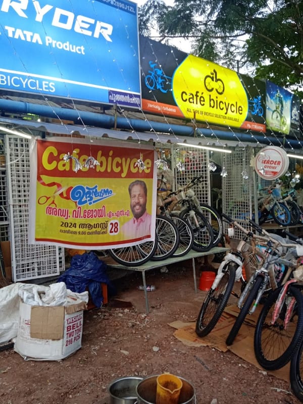CAFE BICYCLE VARKALA PUTHAN CHANDA