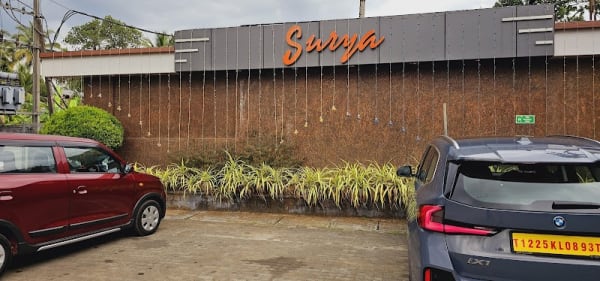 HOTEL SURYA GIRIRANI TOURIST HOME