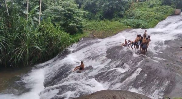 Orakkanpara Waterfalls (The Little Paradise) | Kottangal/Chunkappara
