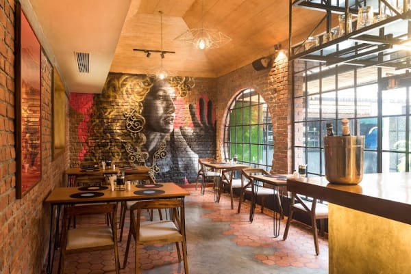 The Outhouse Bistro (Hotel Aida)