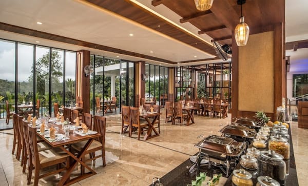 Bay Leaf Restaurant By Wild Avenue