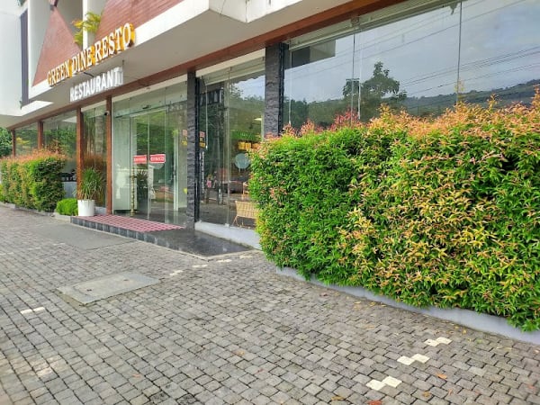 Green Dine Resto ഗ്രീൻ ഡൈൻ റെസ്റ്റോ