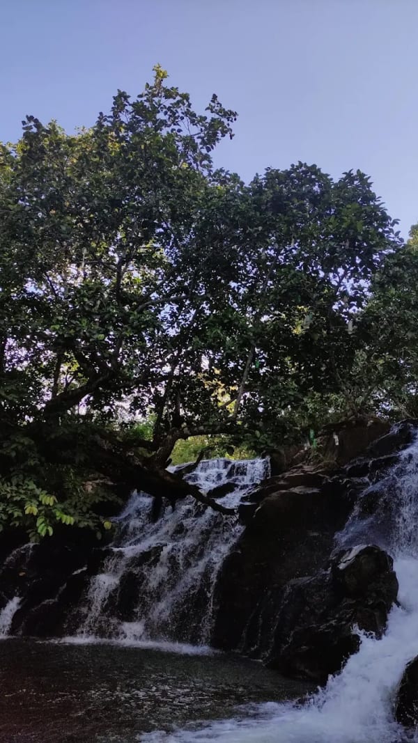 Chengara Blapila Waterfalls