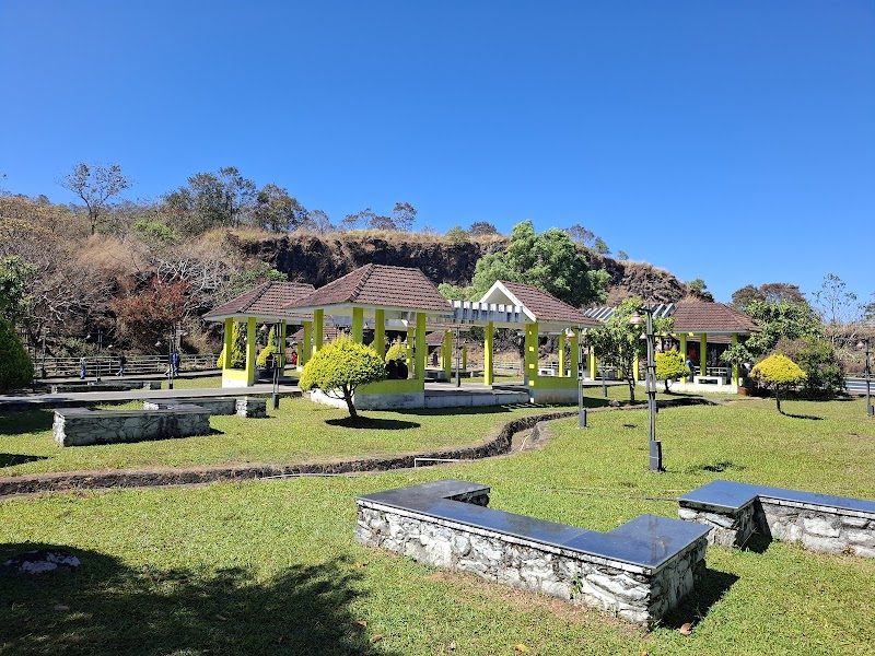 Gallery 5