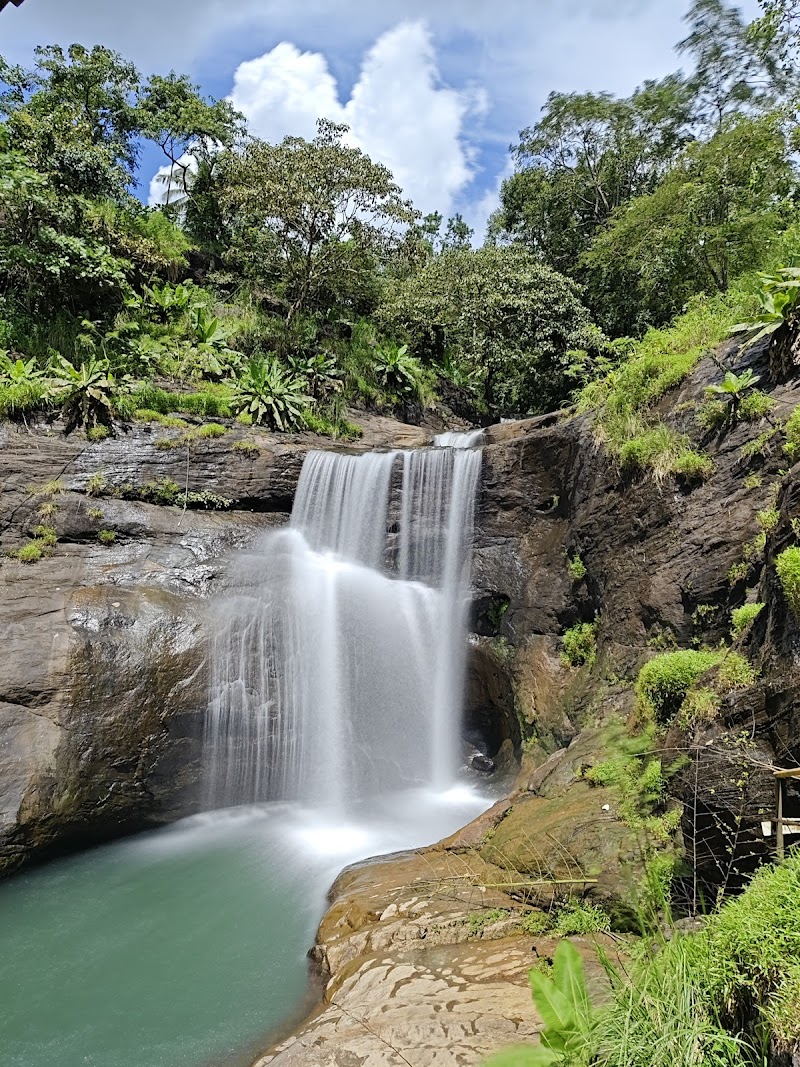 Ezharakund Waterfalls