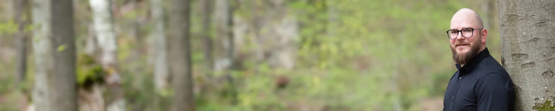 Simon Hintergrundbild