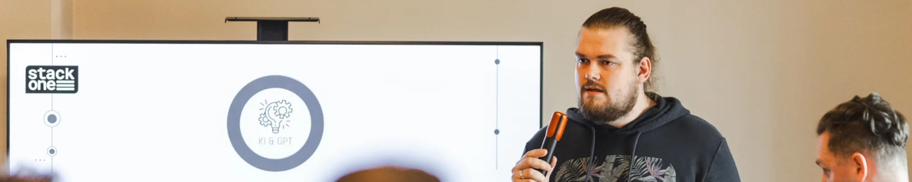 Carsten Hintergrundbild