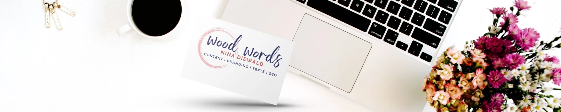 Nina Hintergrundbild