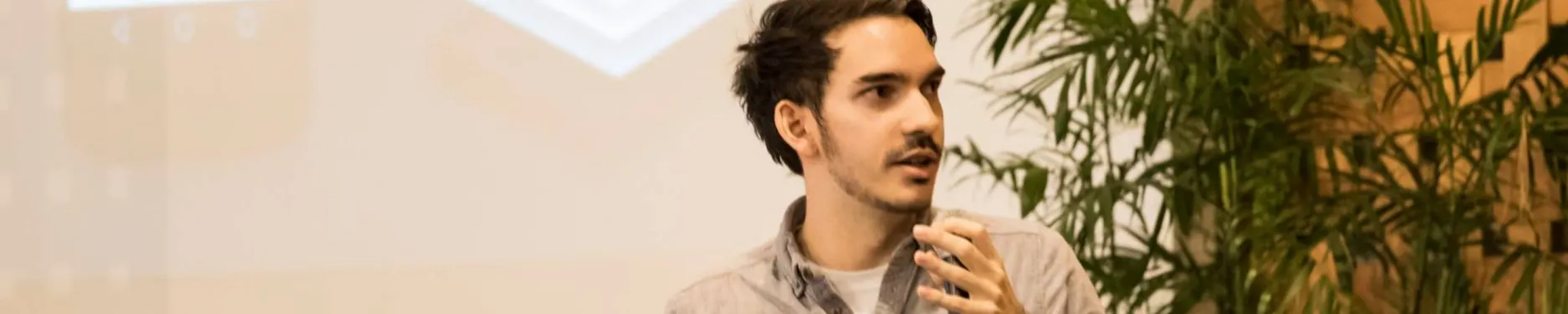 Andreas Hintergrundbild