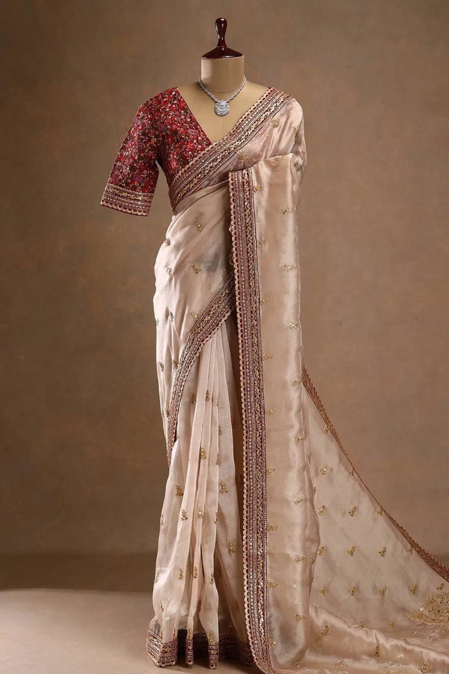 NEW SUPER HIT DESIGNERS EMBRODERY WORK SAREE