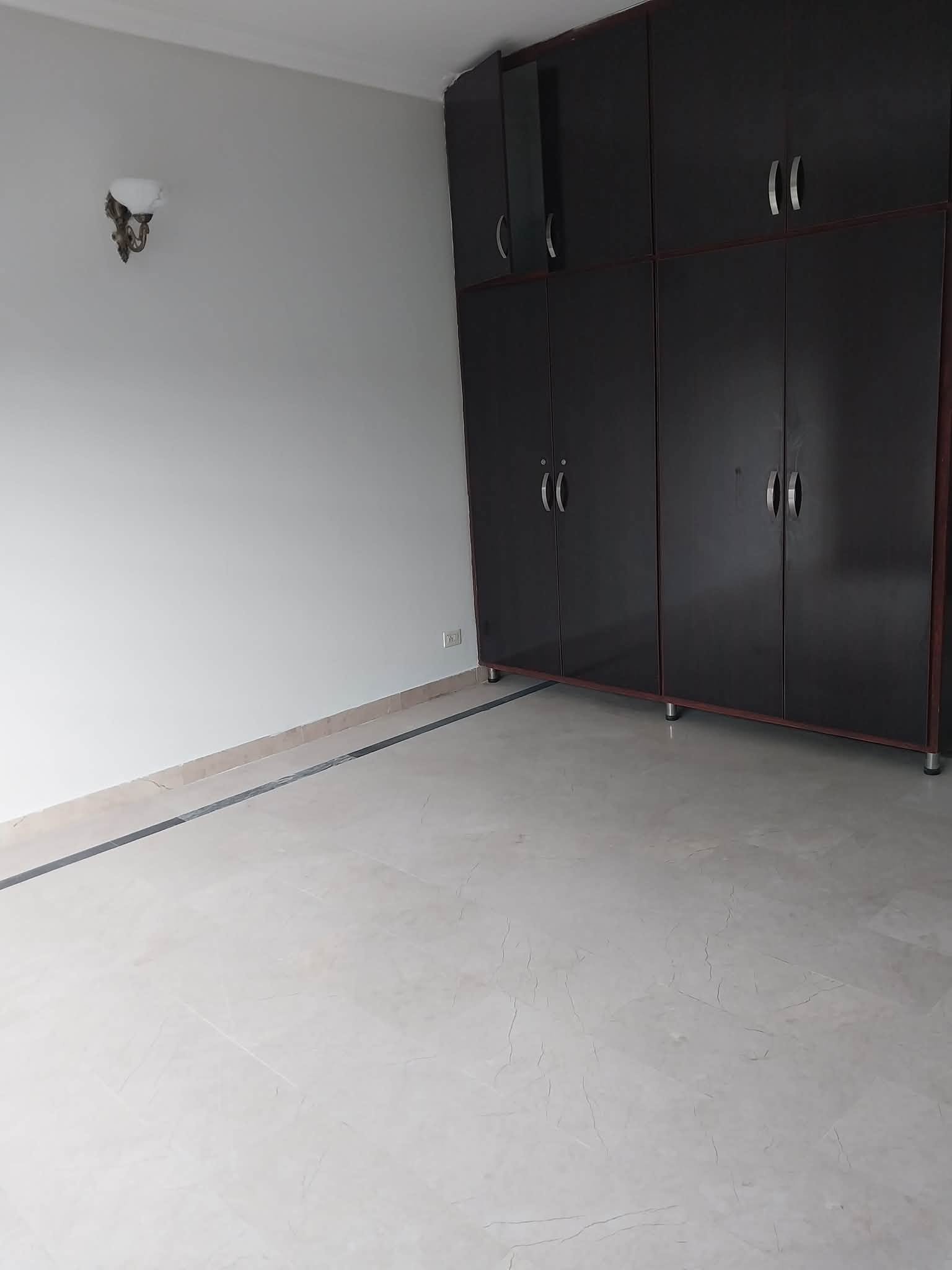 1 Kanal Basement + Ground Portion for Rent