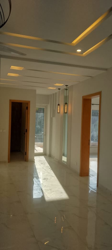 1 kanal New Upper portion for Rent