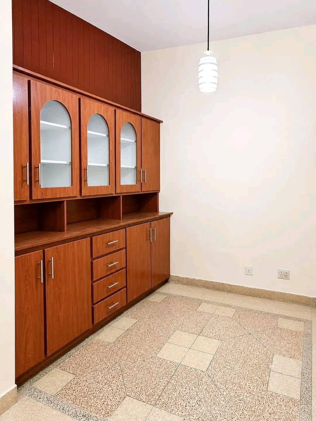 Full House for Rent – I-10/2, Islamabad