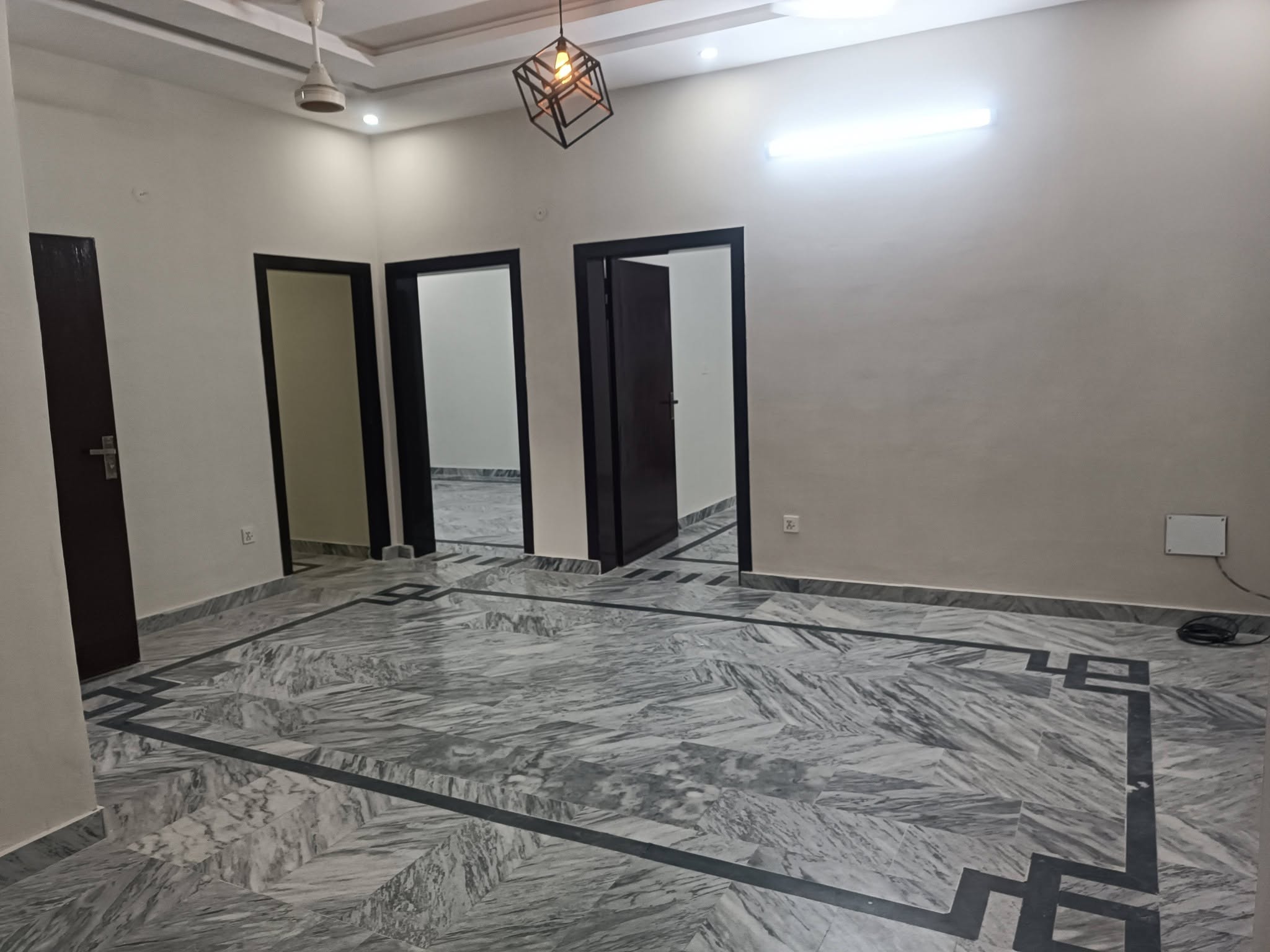 GROUND PORTION FOR RENT