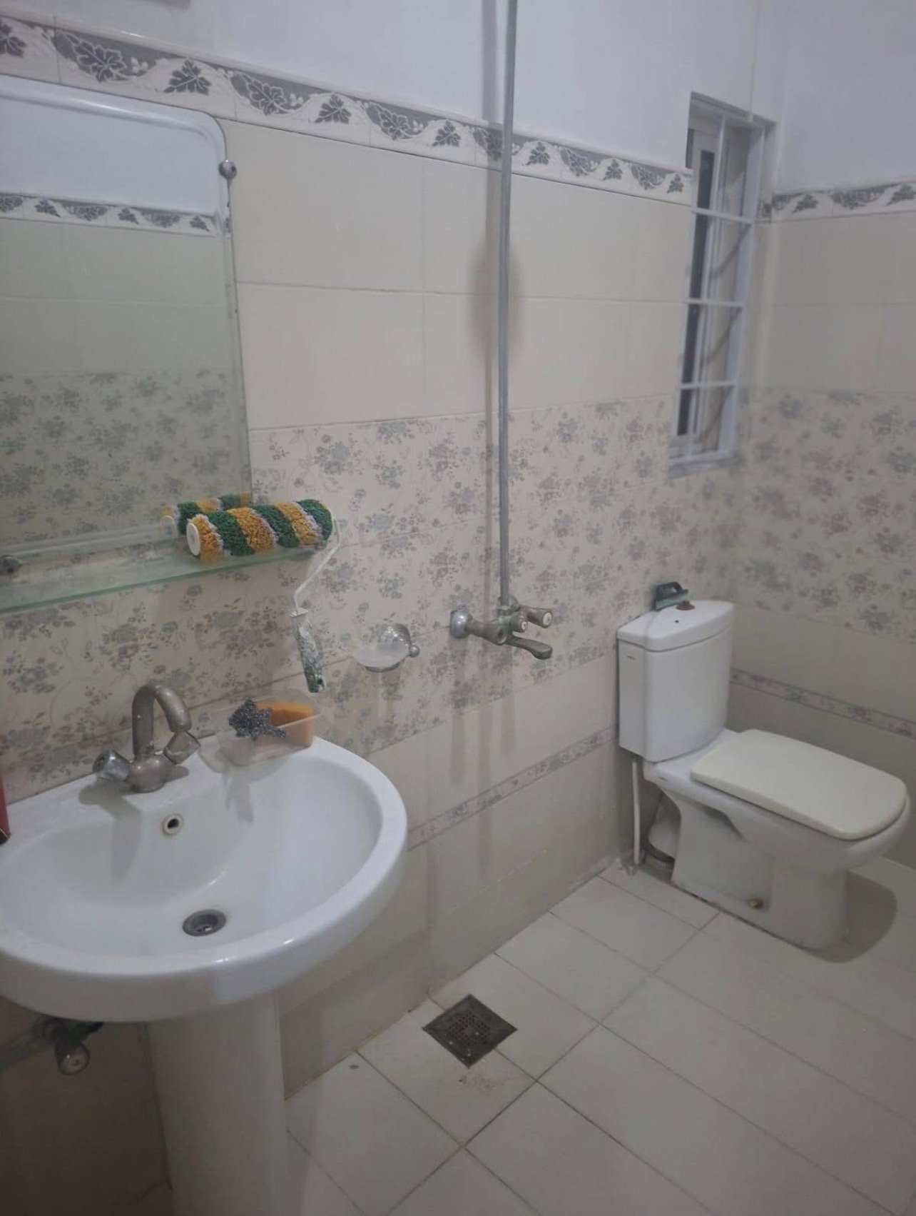 10 Marla Upper Portion For Rent In Bahria Town Phase-2