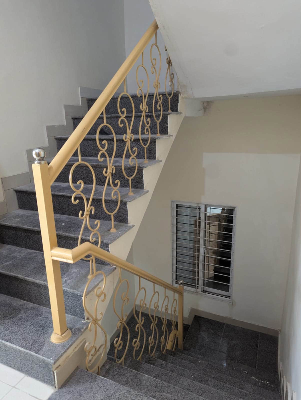 3 bed brand new upper portion available for rent in Jinnah garden
