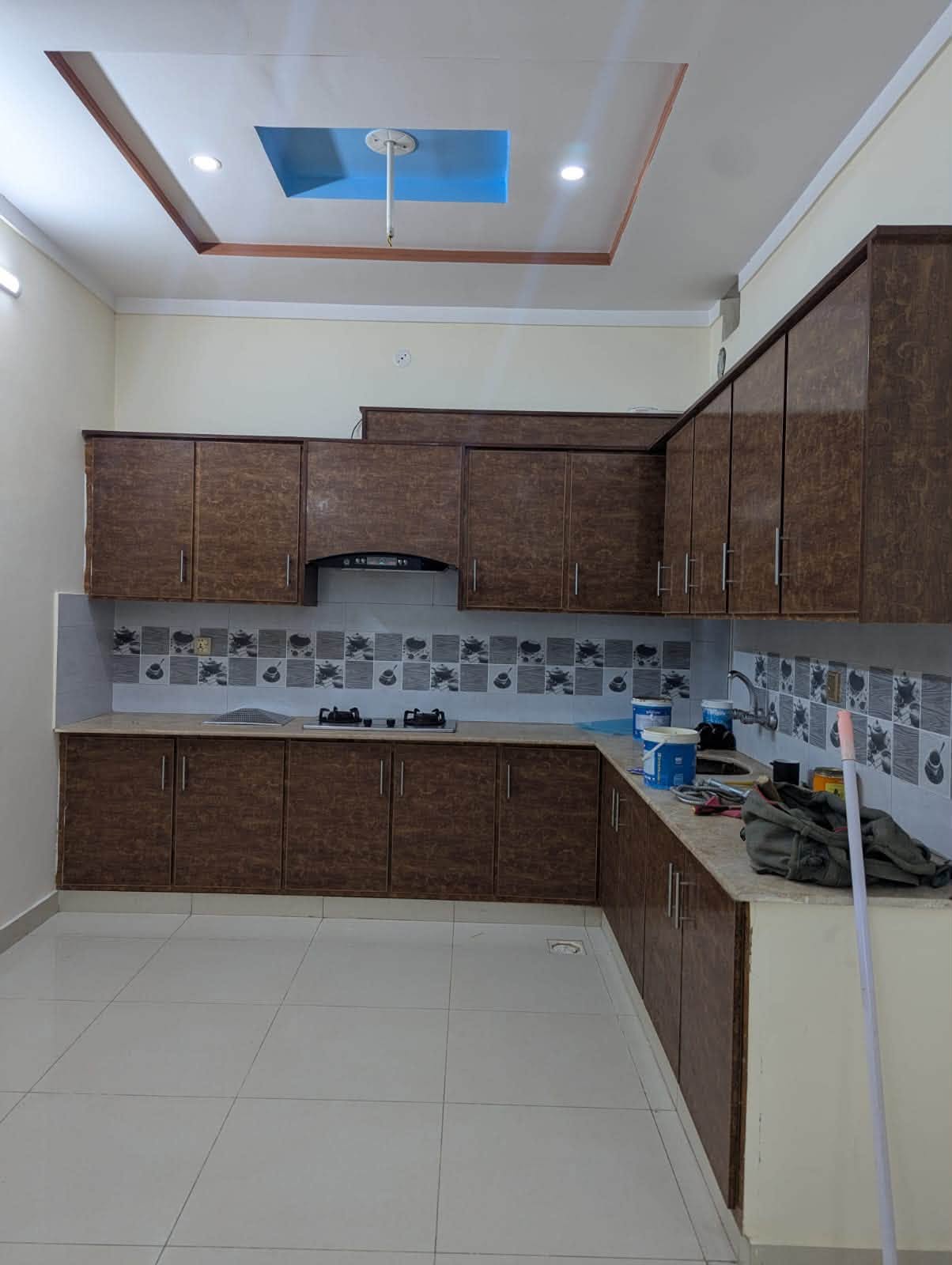 3 bed brand new upper portion available for rent in Jinnah garden