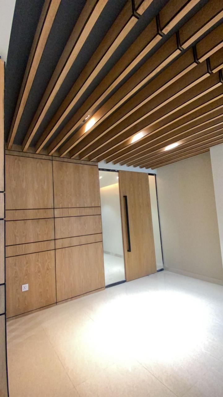 Commercial Floor Available for Rent Marina One Business Park, Gulberg Greens