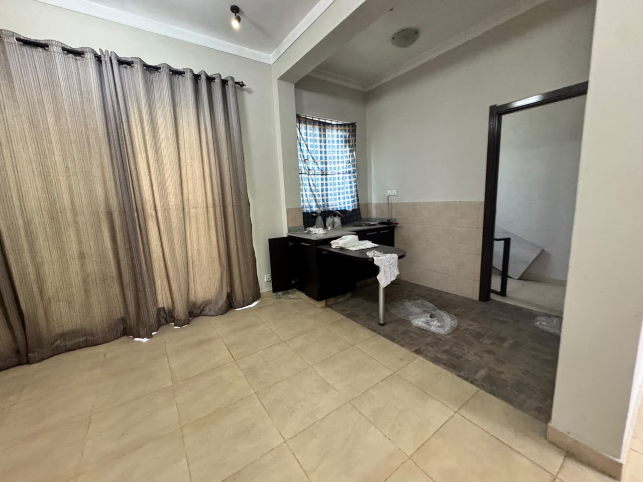 DHA 1 Sector F   Corner Defance Villa   available for rent