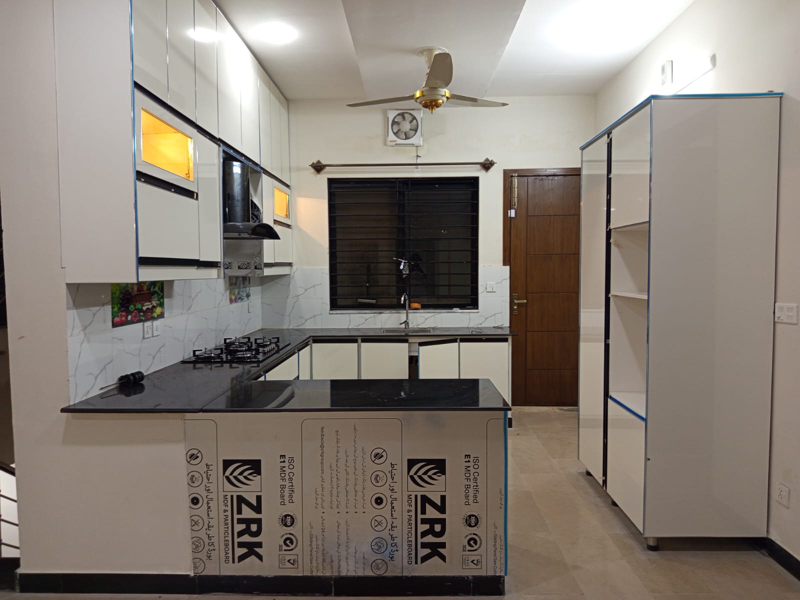 10 marla house available for rent