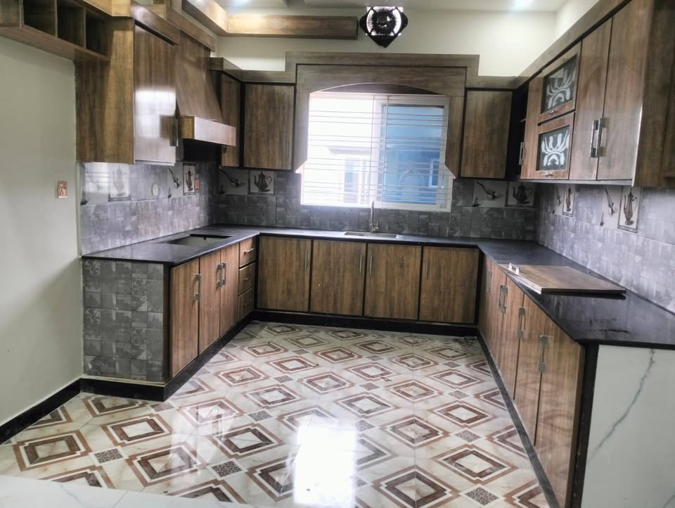 HOUSE FOR RENT  BAHRIA TOWN PHASE 8, RAWALPINDI