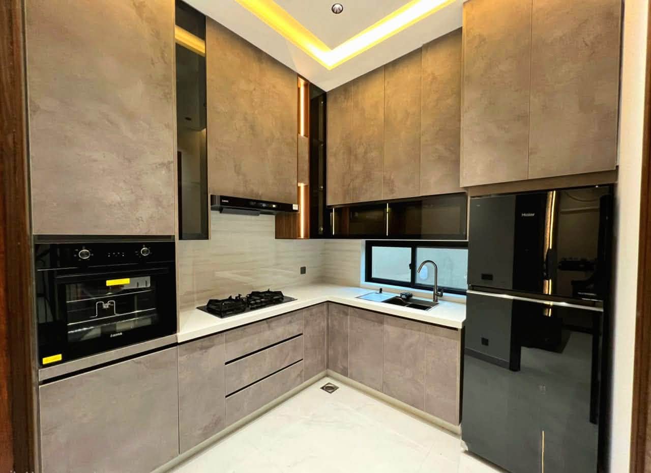 5 Marla BRAND NEW Modern House | First Entry DHA 9 TOWN