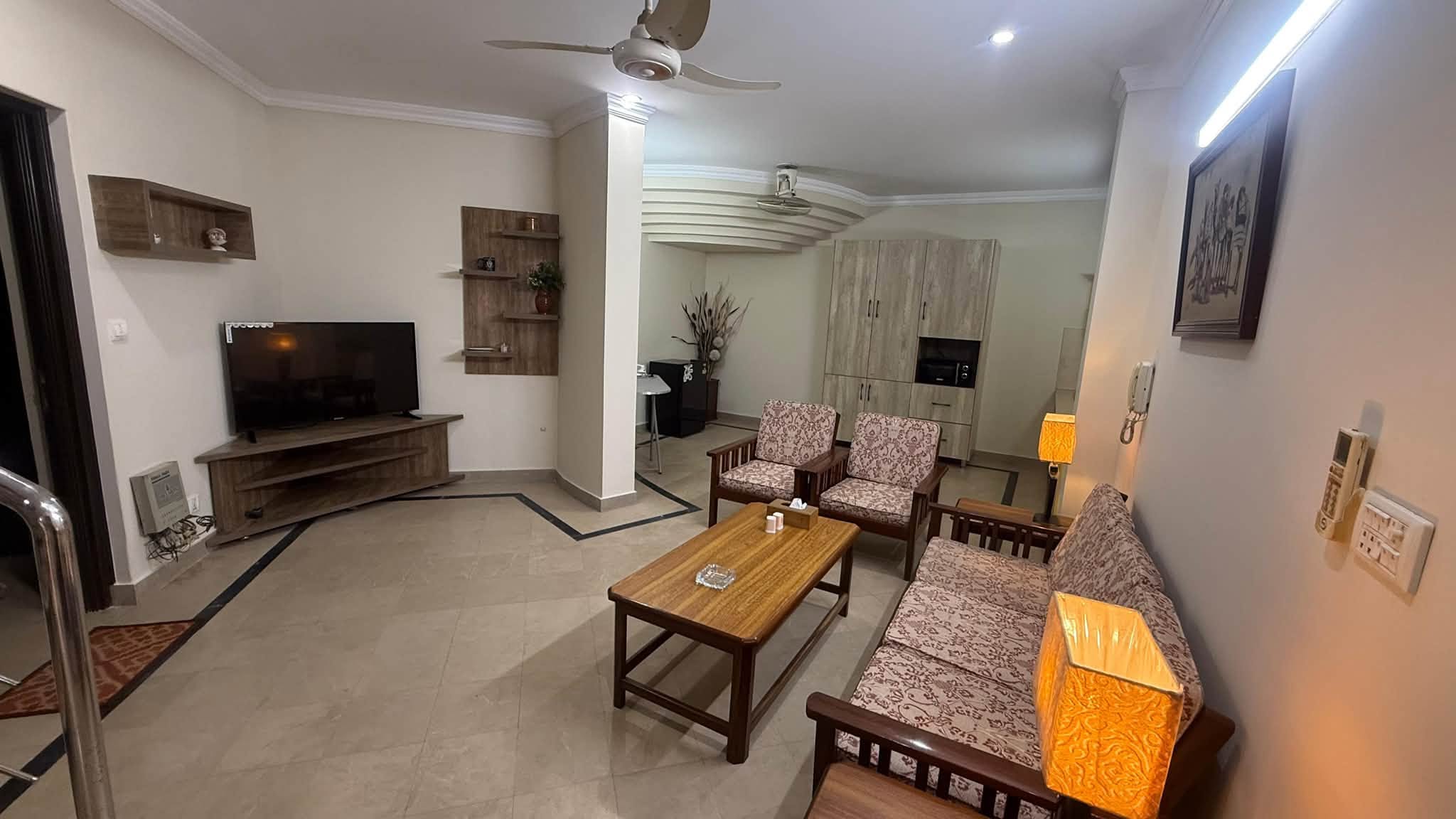 Kanal Fully furnished Basement, DHA PHASE 8 Ex Park View, LAHORE