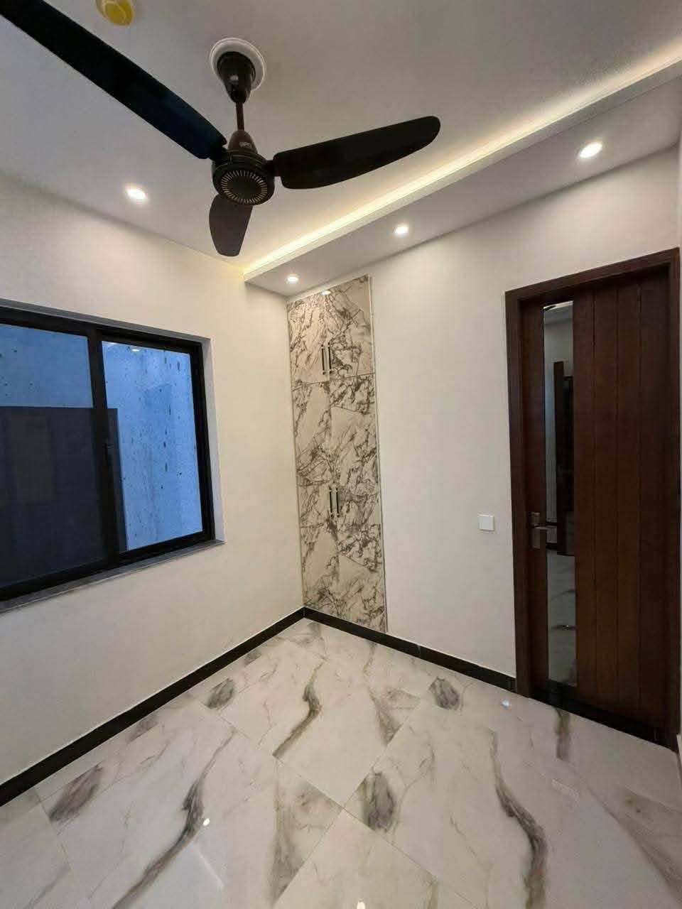 5 MARLA BRAND NEW MODERN HOUSE, DUA Phase 9 Lahore
