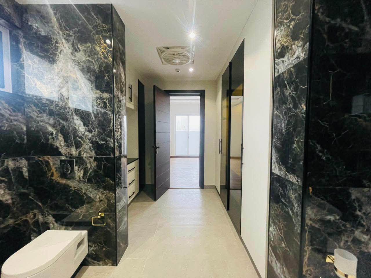 1 KANAL BRAND NEW SPANISH HOUSE  DHA PHASE  6 , Lahore