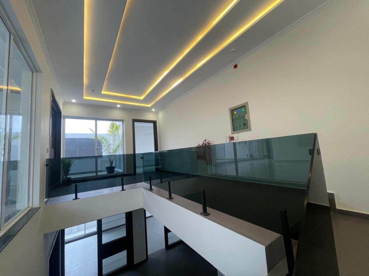 1 KANAL BRAND NEW SPANISH HOUSE  DHA PHASE  6 , Lahore